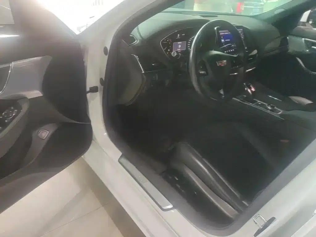 2020 Cadillac CT5 28T Luxury — миниатюра 16