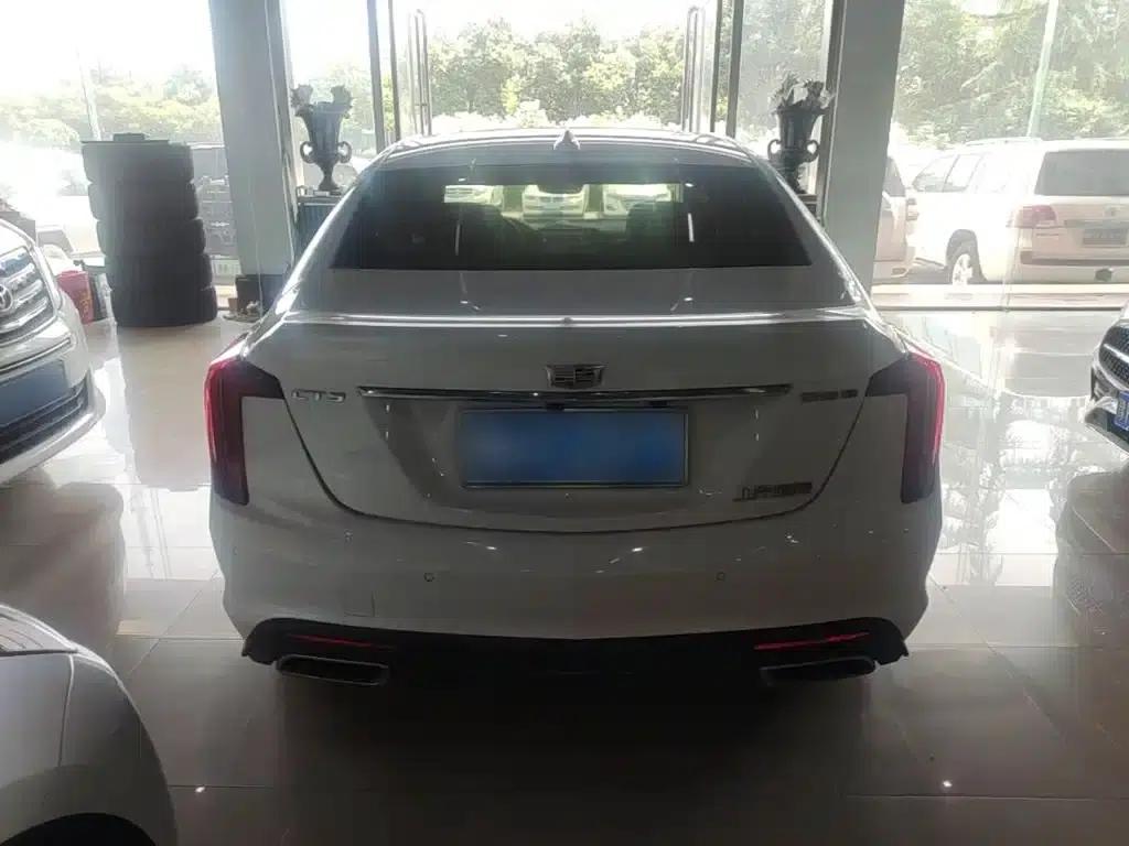 2020 Cadillac CT5 28T Luxury — миниатюра 6