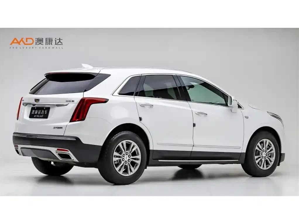 2020 Cadillac XT5 28T Luxury — миниатюра 3