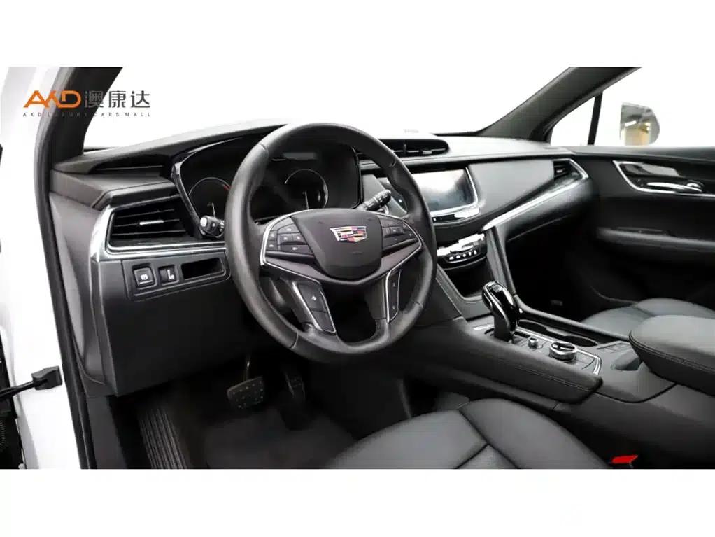 2020 Cadillac XT5 28T Luxury — миниатюра 6
