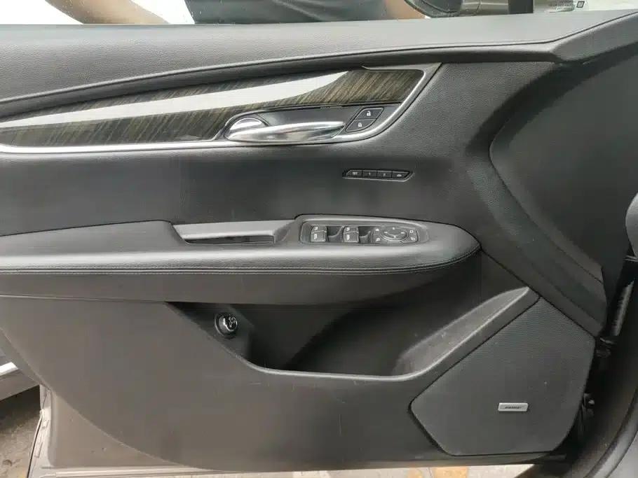 Cadillac XT5 2017 Anniversary Edition 25T Luxury — миниатюра 7