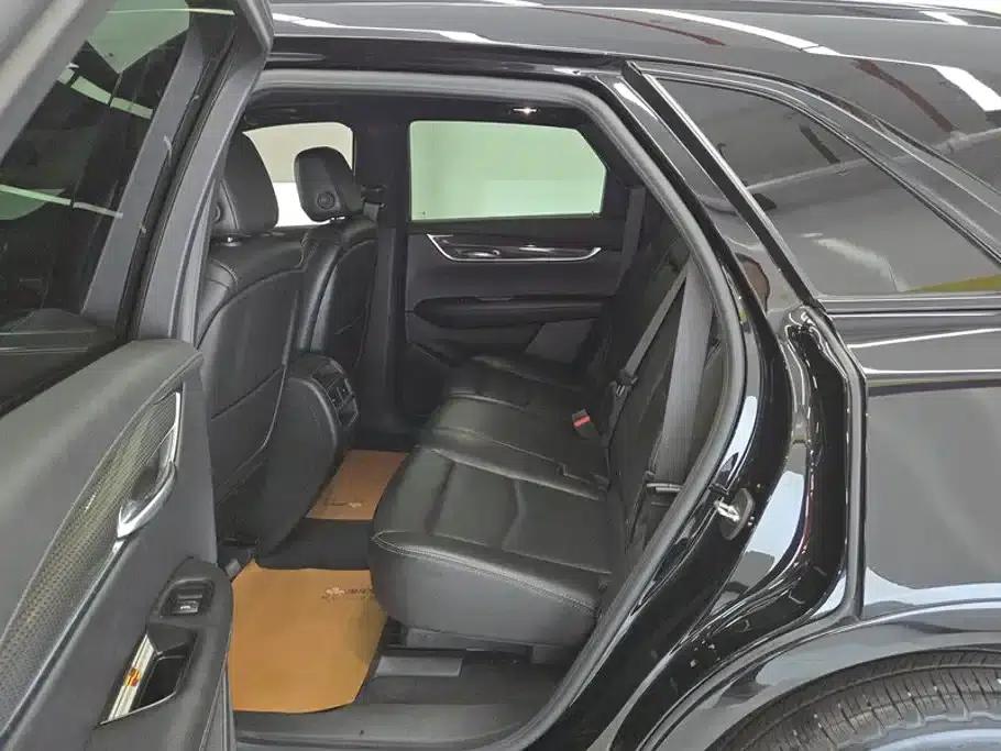 Cadillac XT5 2022 2.0T AWD Luxury (Hummingbird Edition) — миниатюра 11