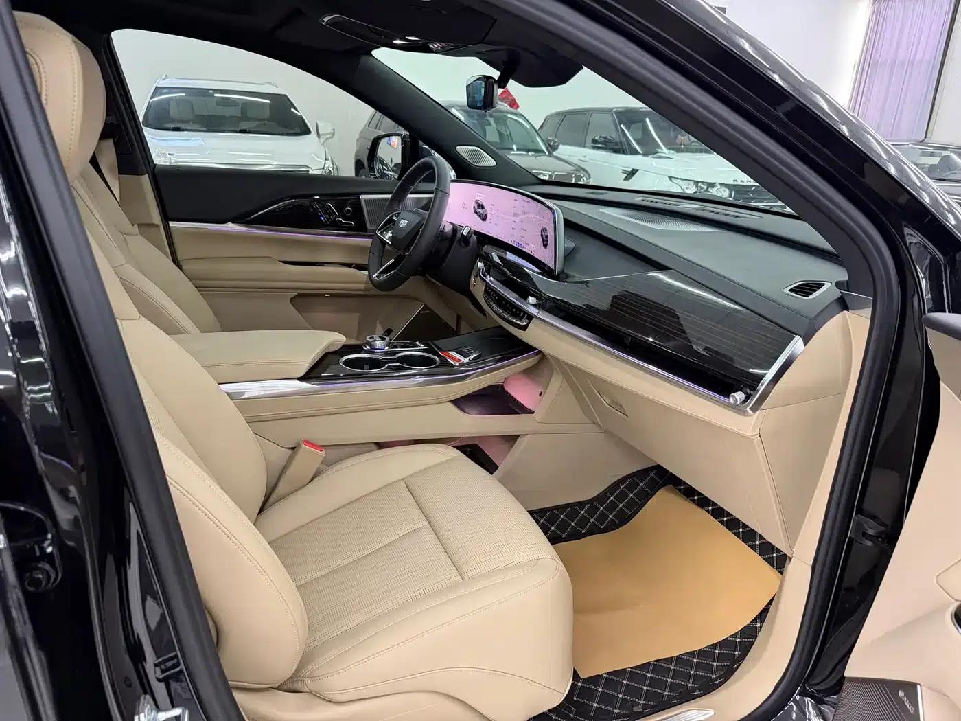 Cadillac XT5 2025 2.0T Premium — миниатюра 8