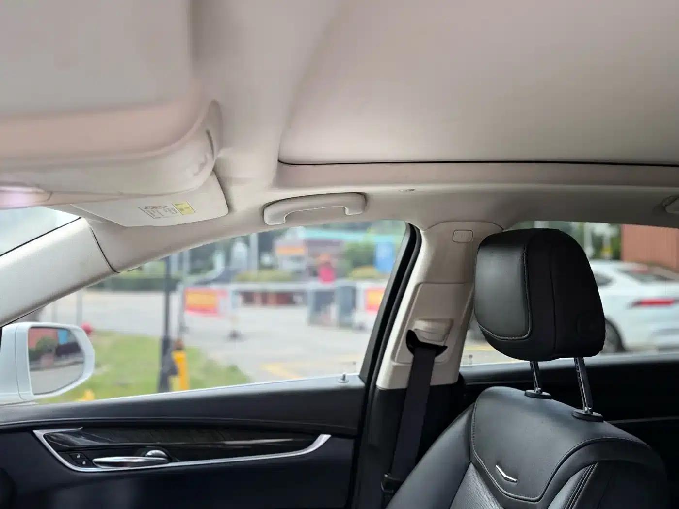 2016 Cadillac XT5 25T Luxury — миниатюра 16