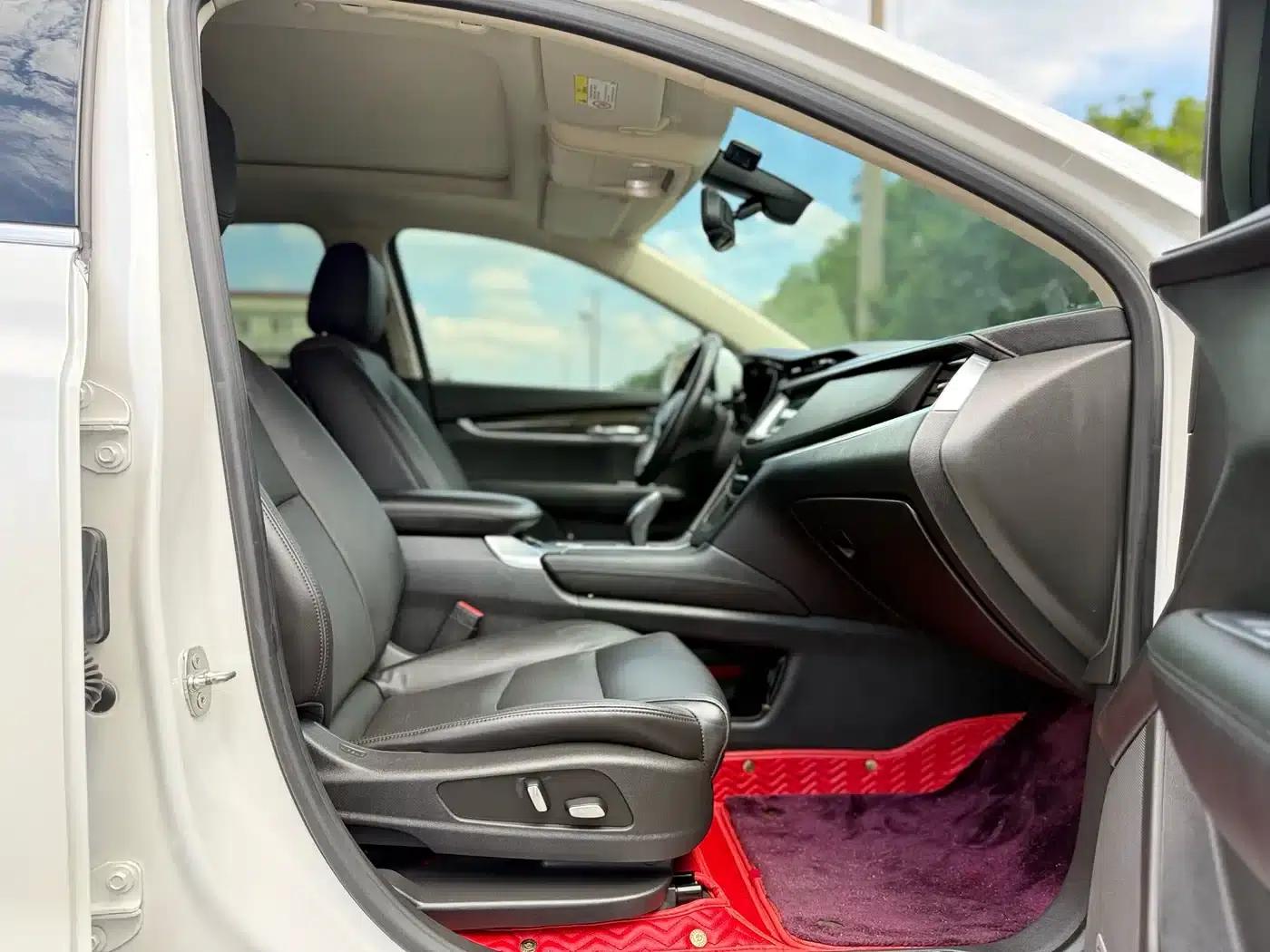 2016 Cadillac XT5 25T Luxury — миниатюра 23