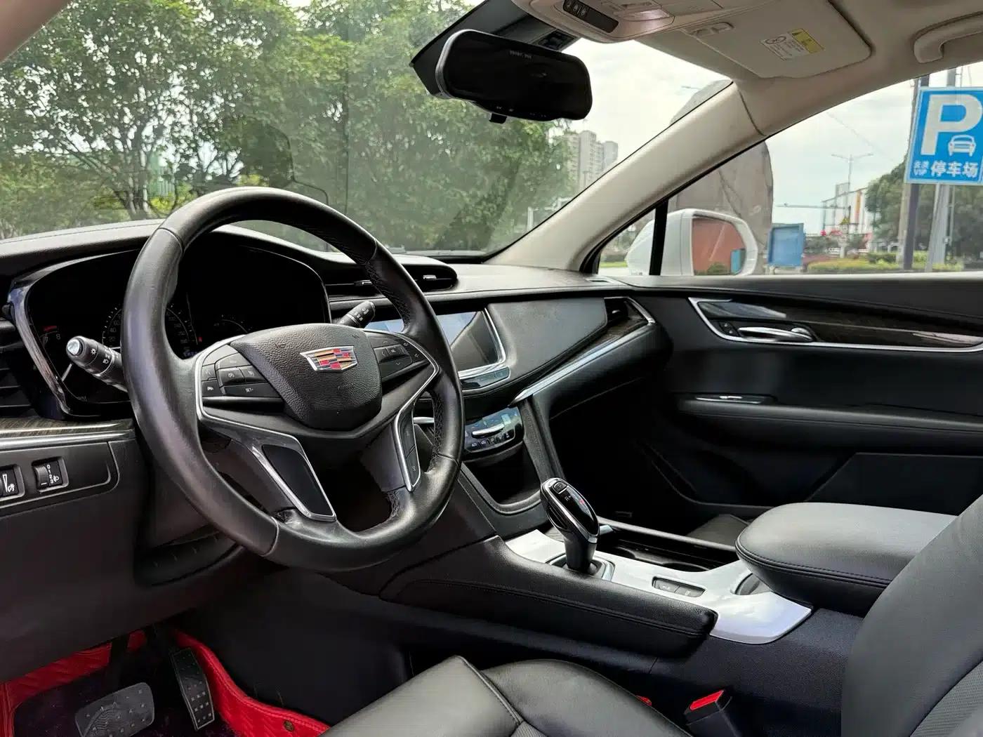 2016 Cadillac XT5 25T Luxury — миниатюра 10