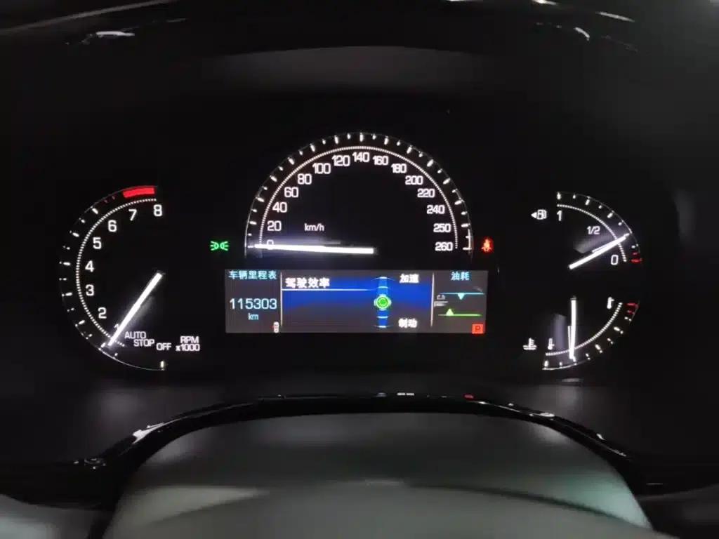 2016 Cadillac XT5 25T Luxury — миниатюра 12