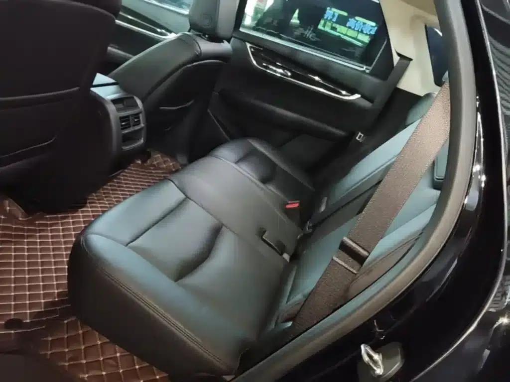 2016 Cadillac XT5 25T Luxury — миниатюра 17