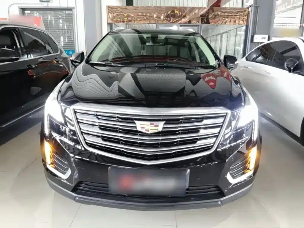 2016 Cadillac XT5 25T Luxury — миниатюра 3