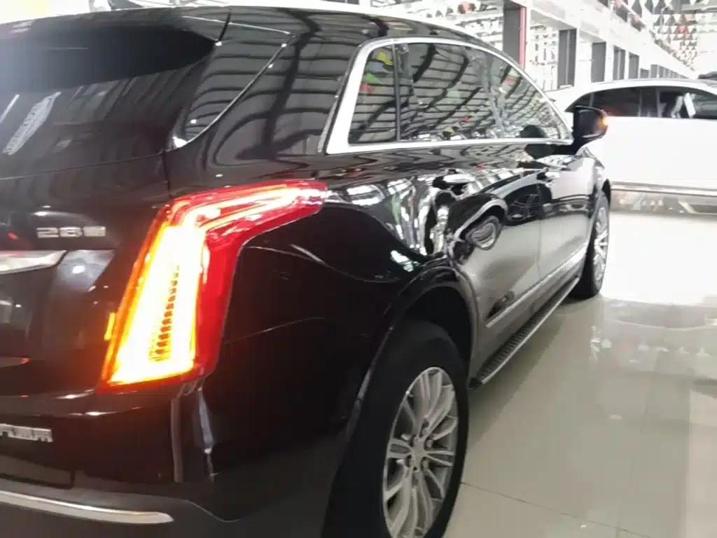 2016 Cadillac XT5 25T Luxury — миниатюра 8