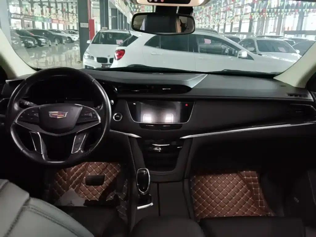 2016 Cadillac XT5 25T Luxury — миниатюра 10