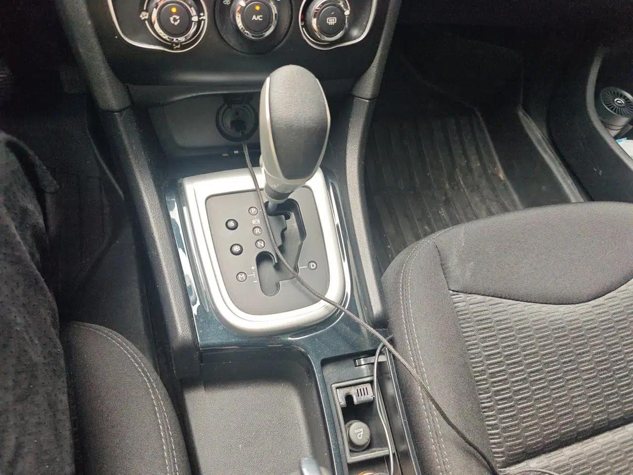 Citroen C4L 2013 1.8L Automatic Enjoyment Edition — миниатюра 14