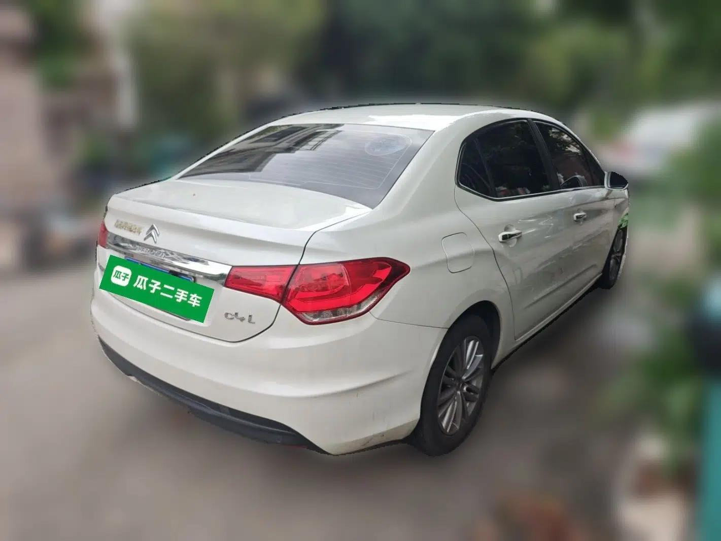 Citroen C4L 2013 1.8L Automatic Enjoyment Edition — миниатюра 6
