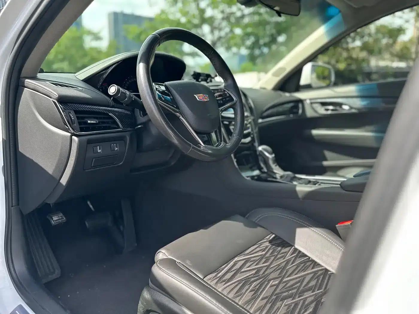 2017 Cadillac ATS-L 28T Technology Edition — миниатюра 17