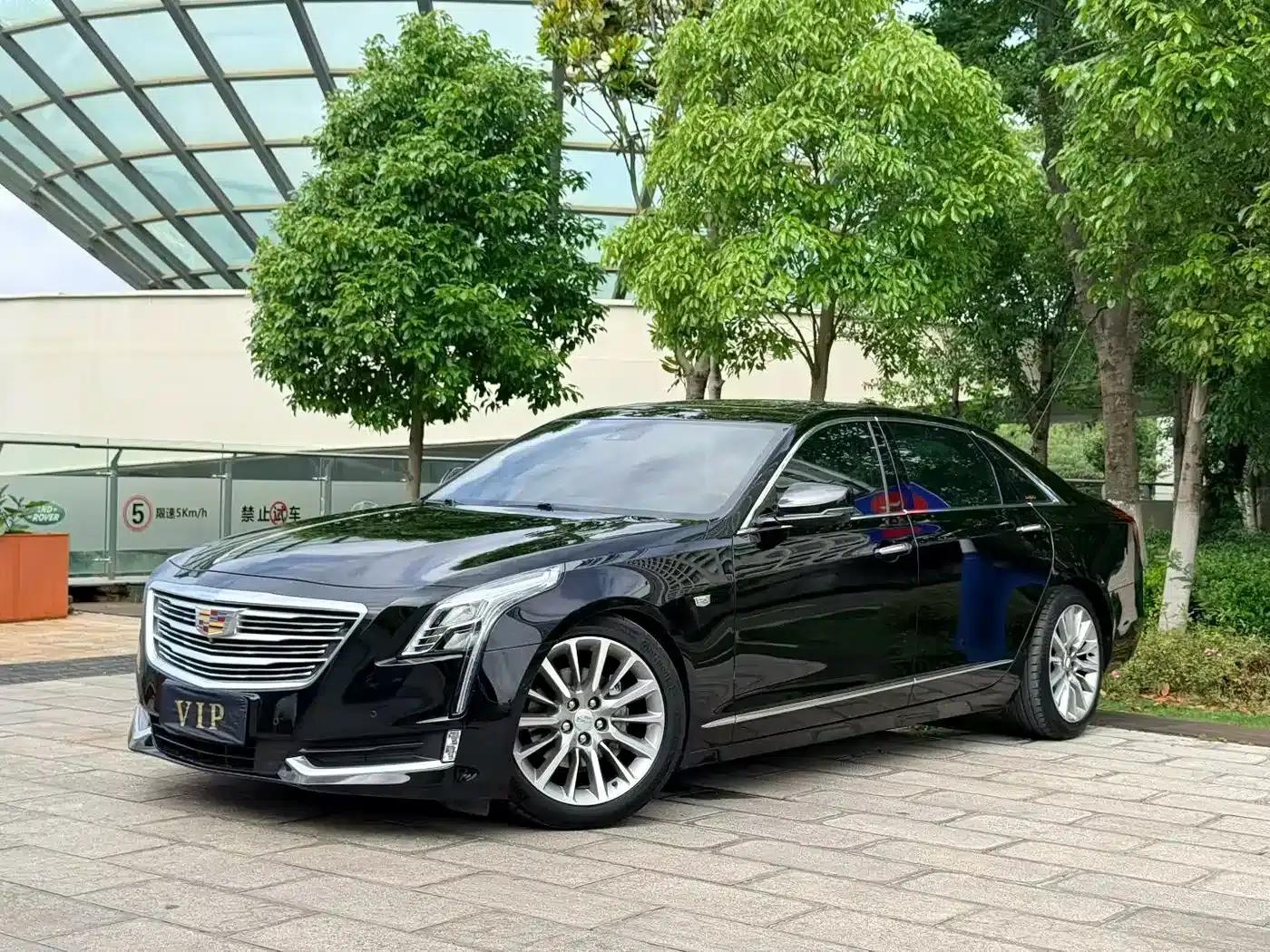 2017 Cadillac CT6 28T Platinum Edition — миниатюра 1