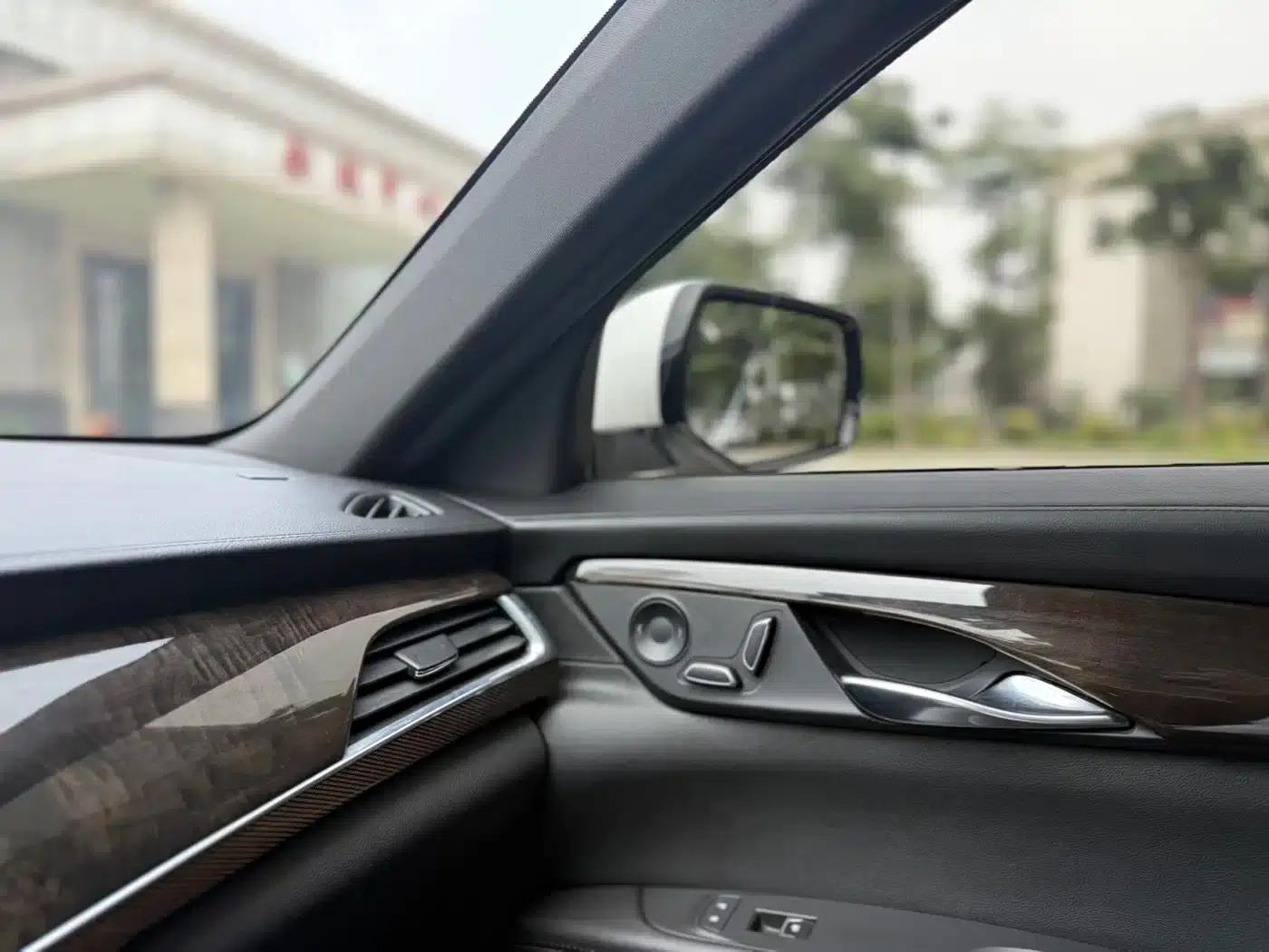 2021 Cadillac CT6 28T Luxury — миниатюра 15