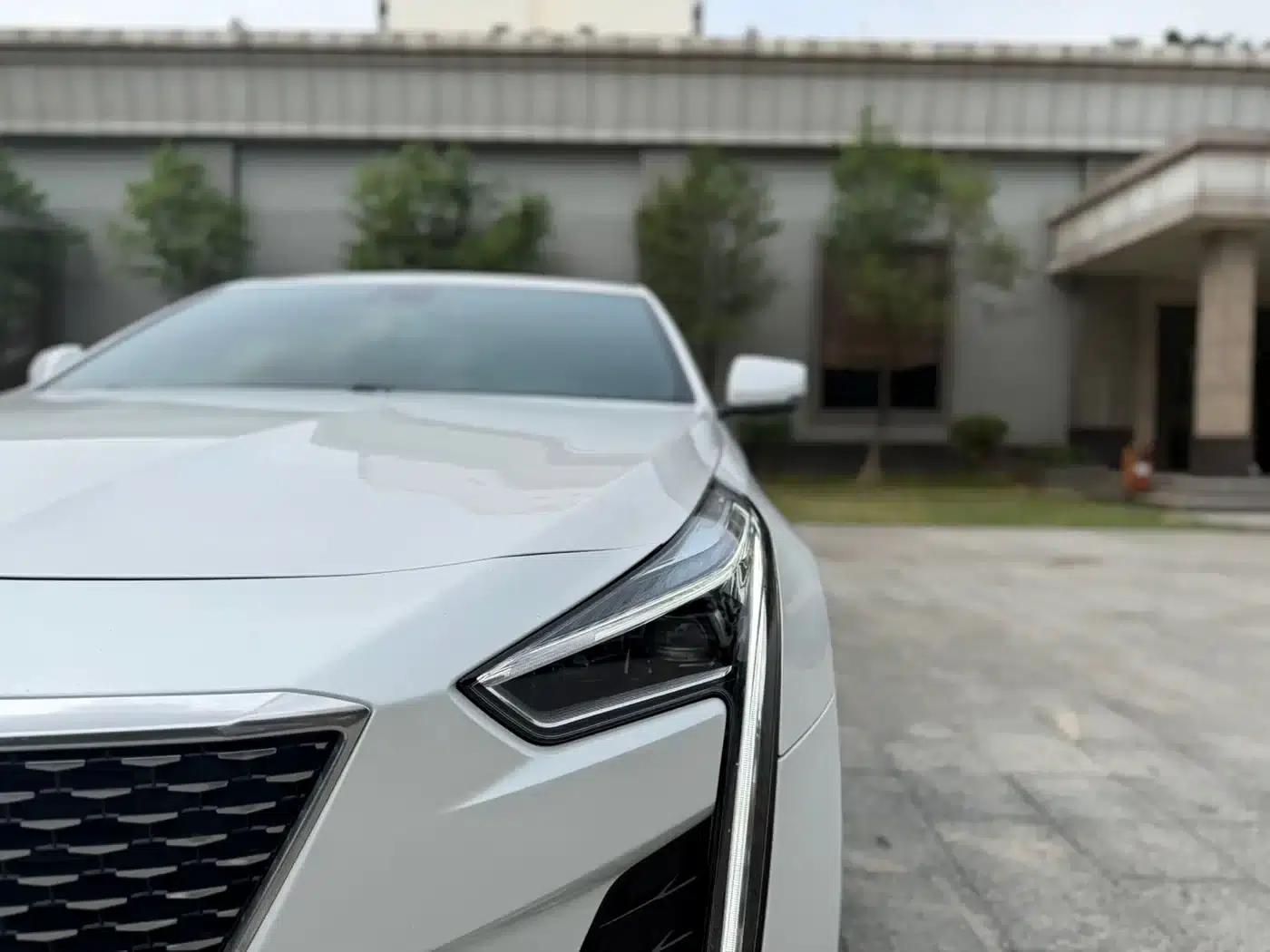 2021 Cadillac CT6 28T Luxury — миниатюра 16
