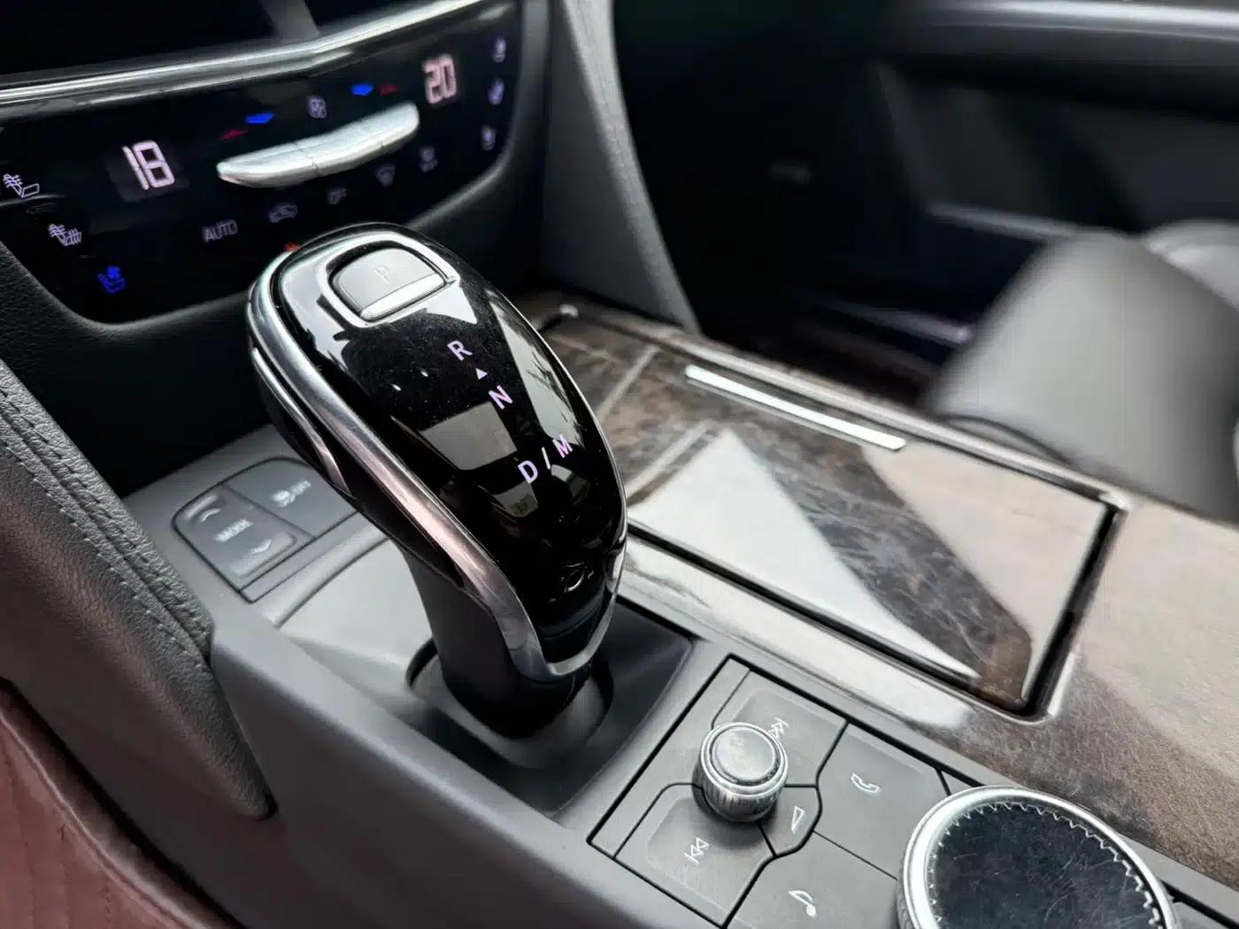 2021 Cadillac CT6 28T Luxury — миниатюра 7