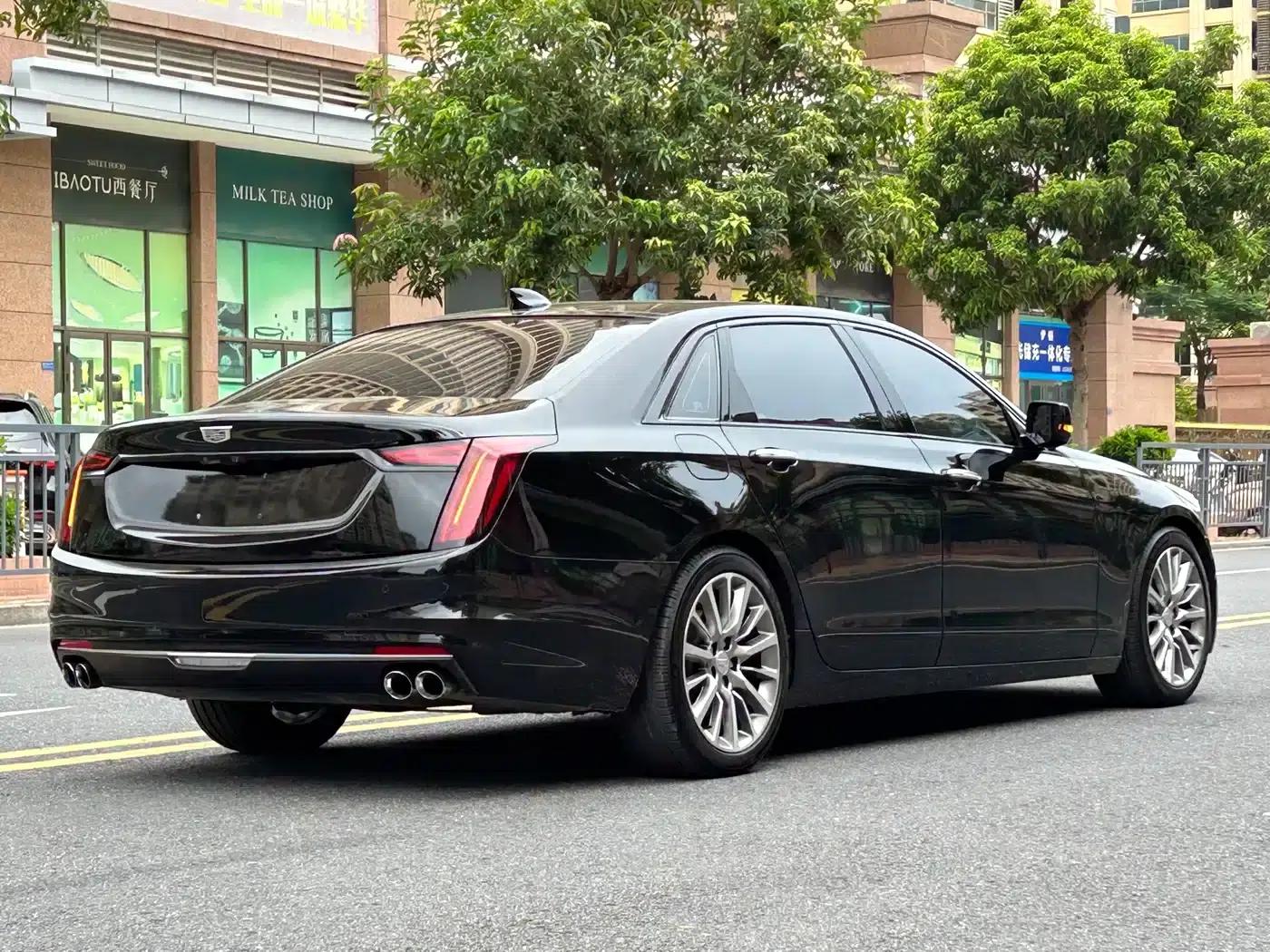 2019 Cadillac CT6 28T Luxury — миниатюра 4
