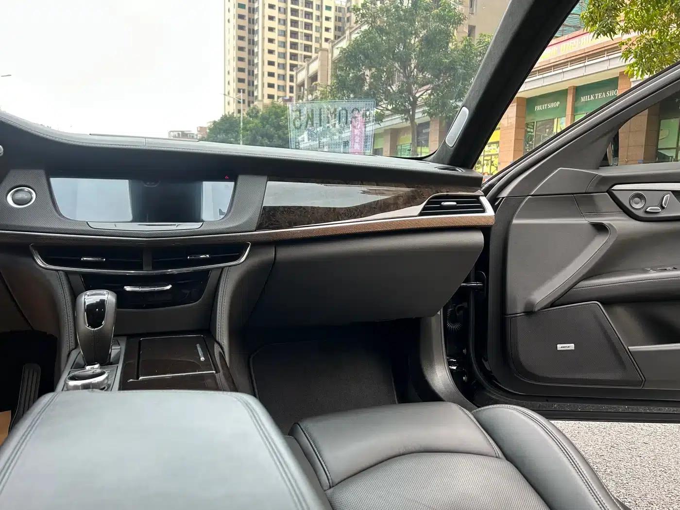 2019 Cadillac CT6 28T Luxury — миниатюра 9