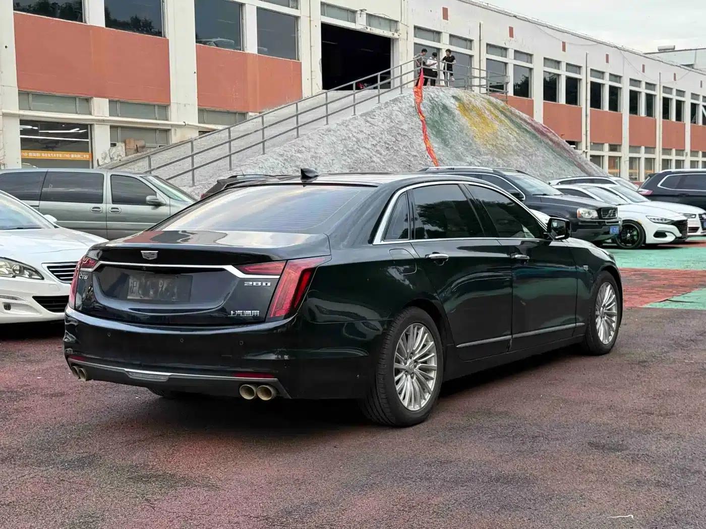 2020 Cadillac CT6 28T Luxury — миниатюра 4