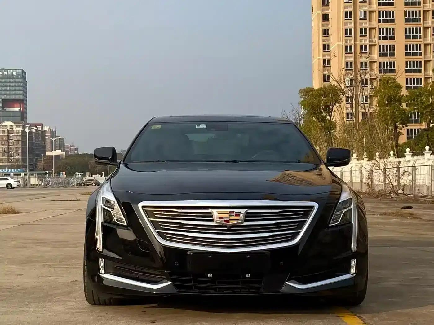 2017 Cadillac CT6 28T Platinum Edition — миниатюра 2