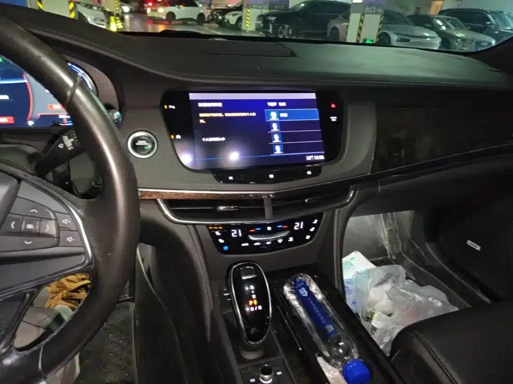 2021 Cadillac CT6 28T Luxury — миниатюра 10