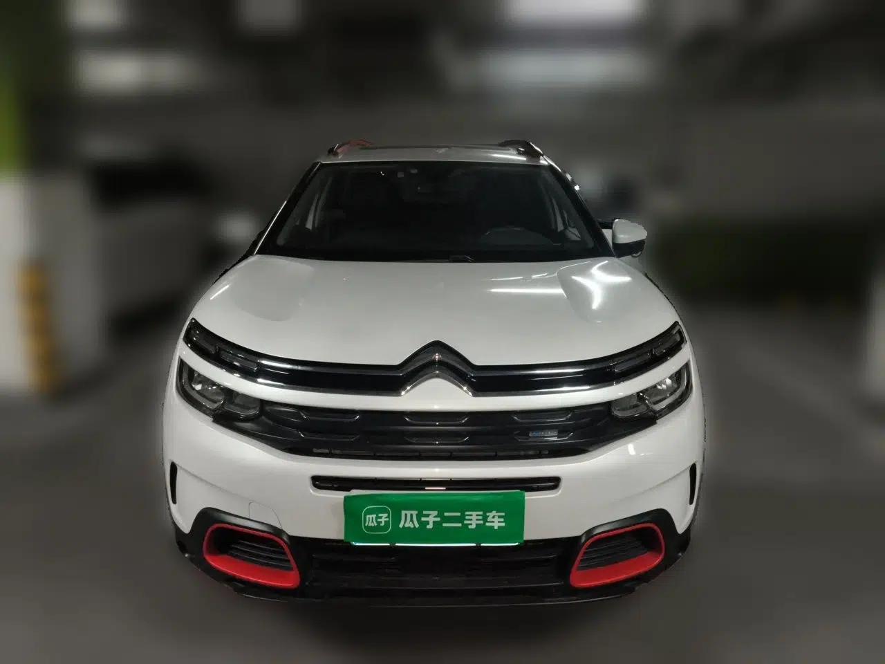 Citroen C5 AIRCROSS 2017 350THP Luxury Model — миниатюра 2