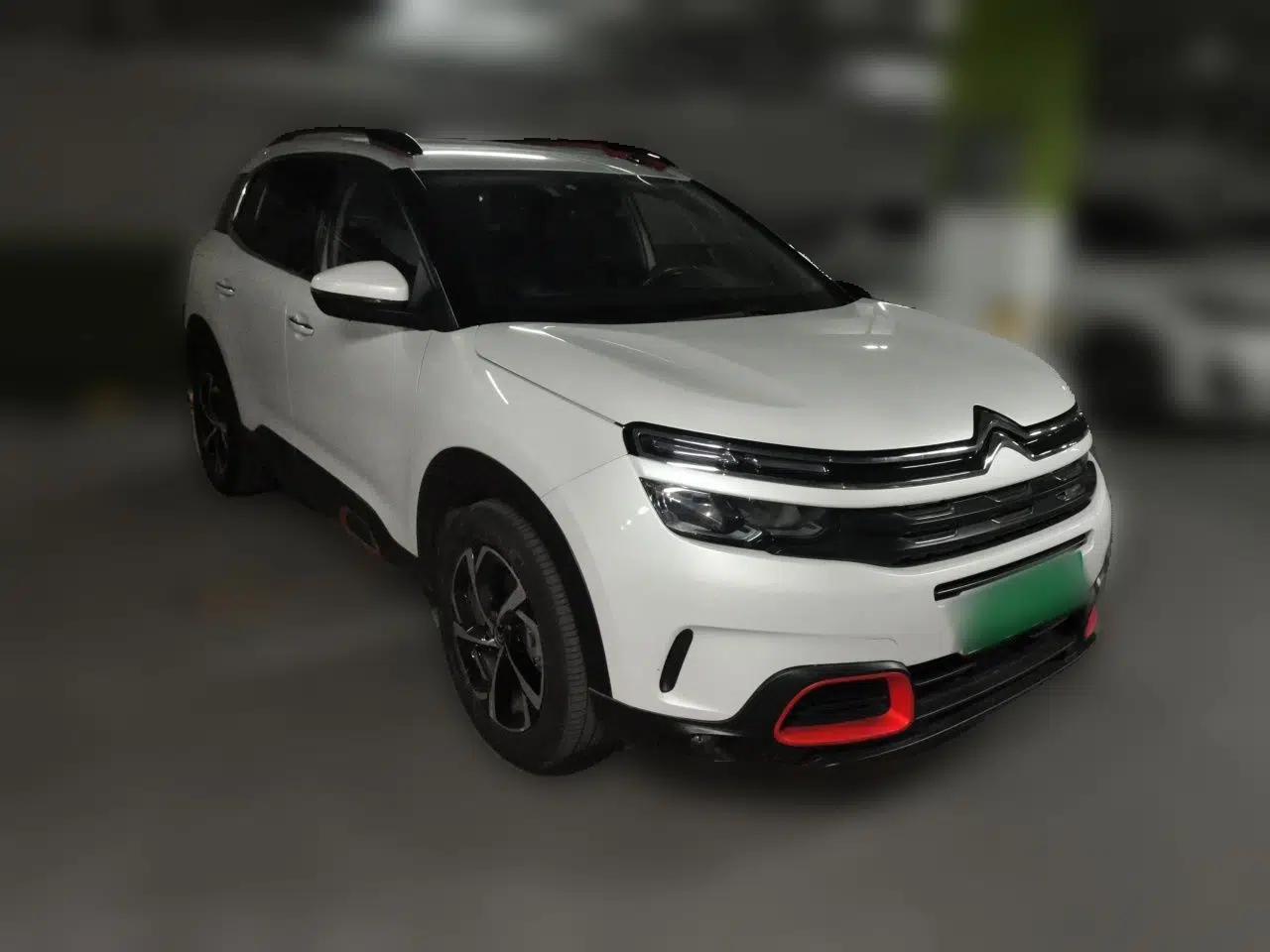 Citroen C5 AIRCROSS 2017 350THP Luxury Model — миниатюра 3