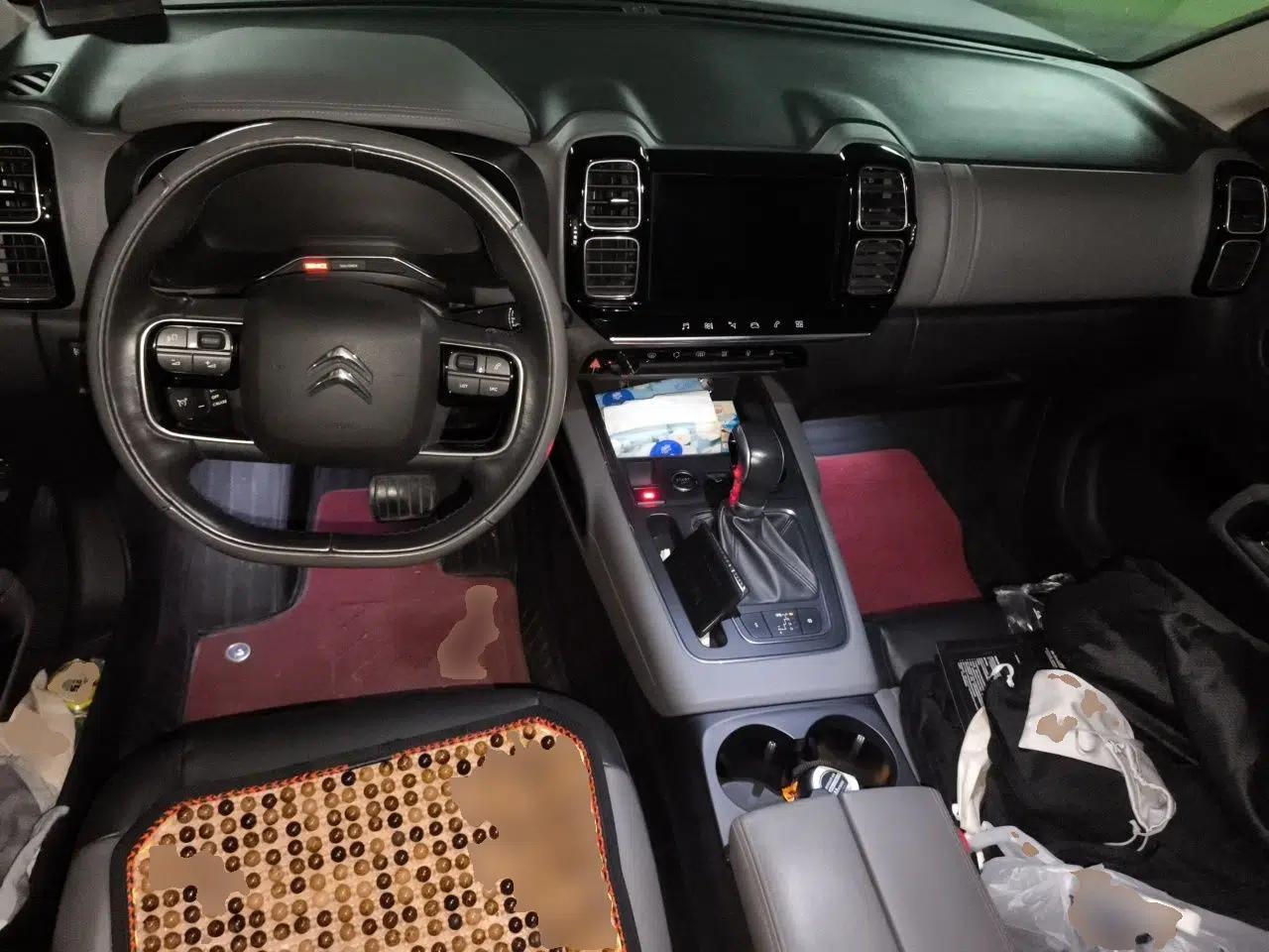 Citroen C5 AIRCROSS 2017 350THP Luxury Model — миниатюра 9