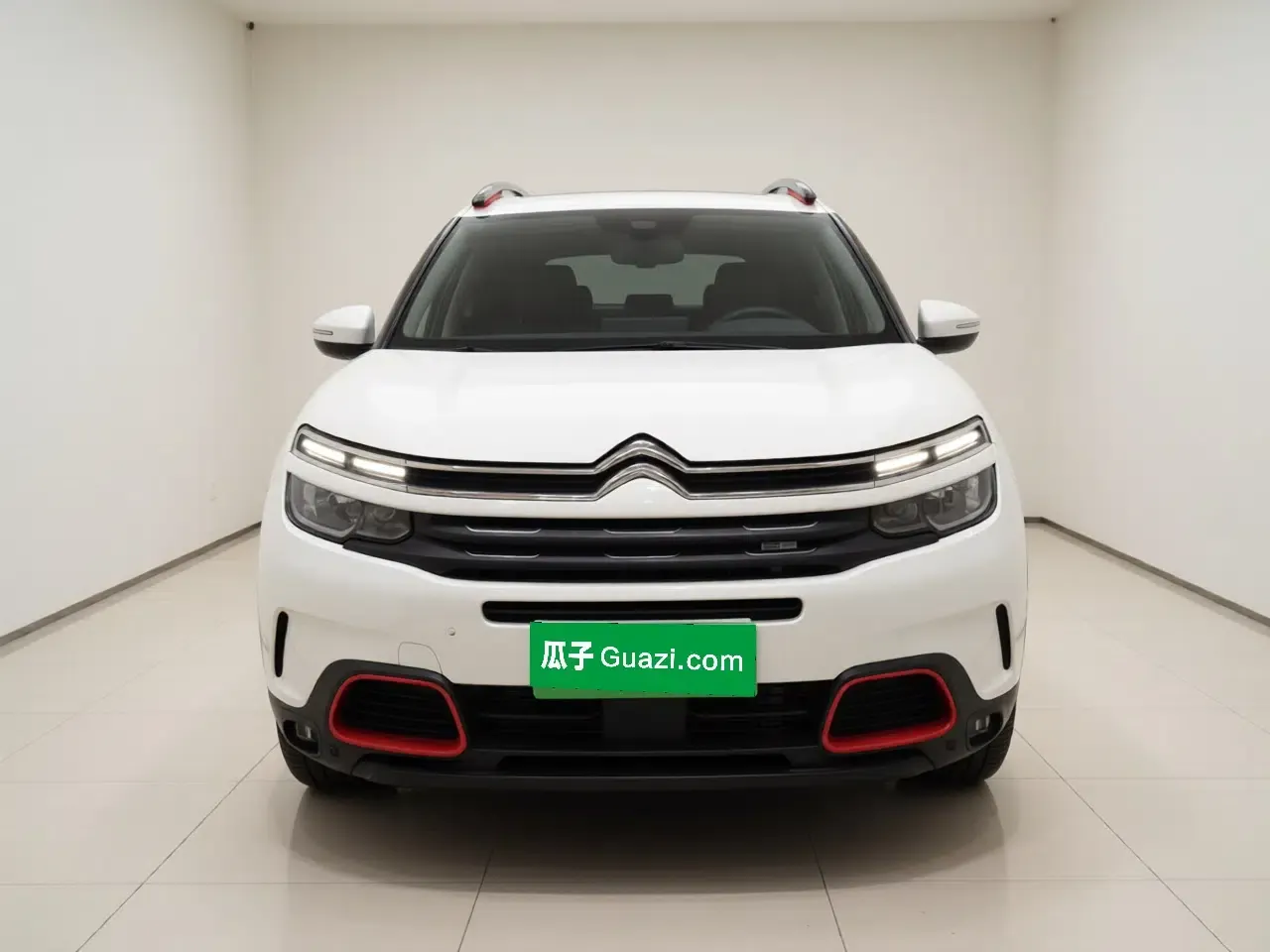 Citroen C5 AIRCROSS 2017 380THP Luxury Model — миниатюра 2