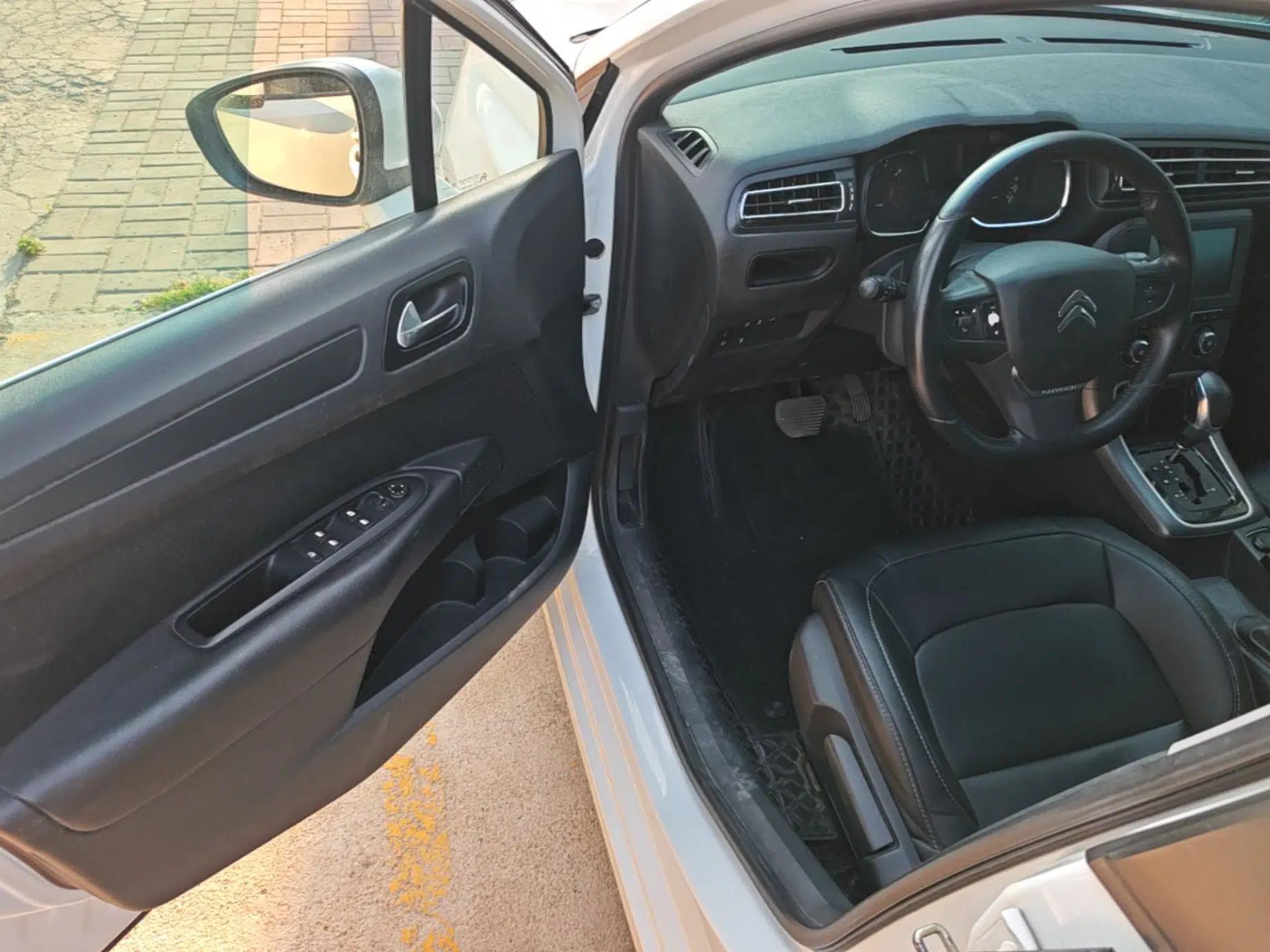 Citroen C4 Sega 2018 1.6L Automatic Luxury Model — миниатюра 18