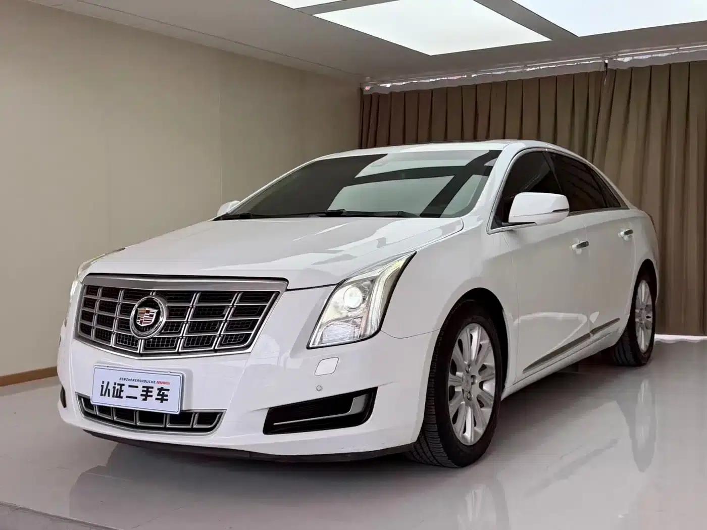 2016 Cadillac XTS 28T Elite — миниатюра 1
