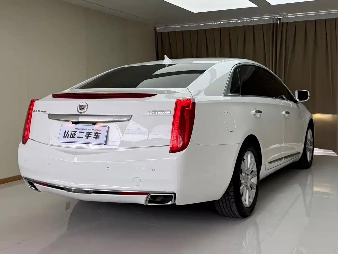 2016 Cadillac XTS 28T Elite — миниатюра 8