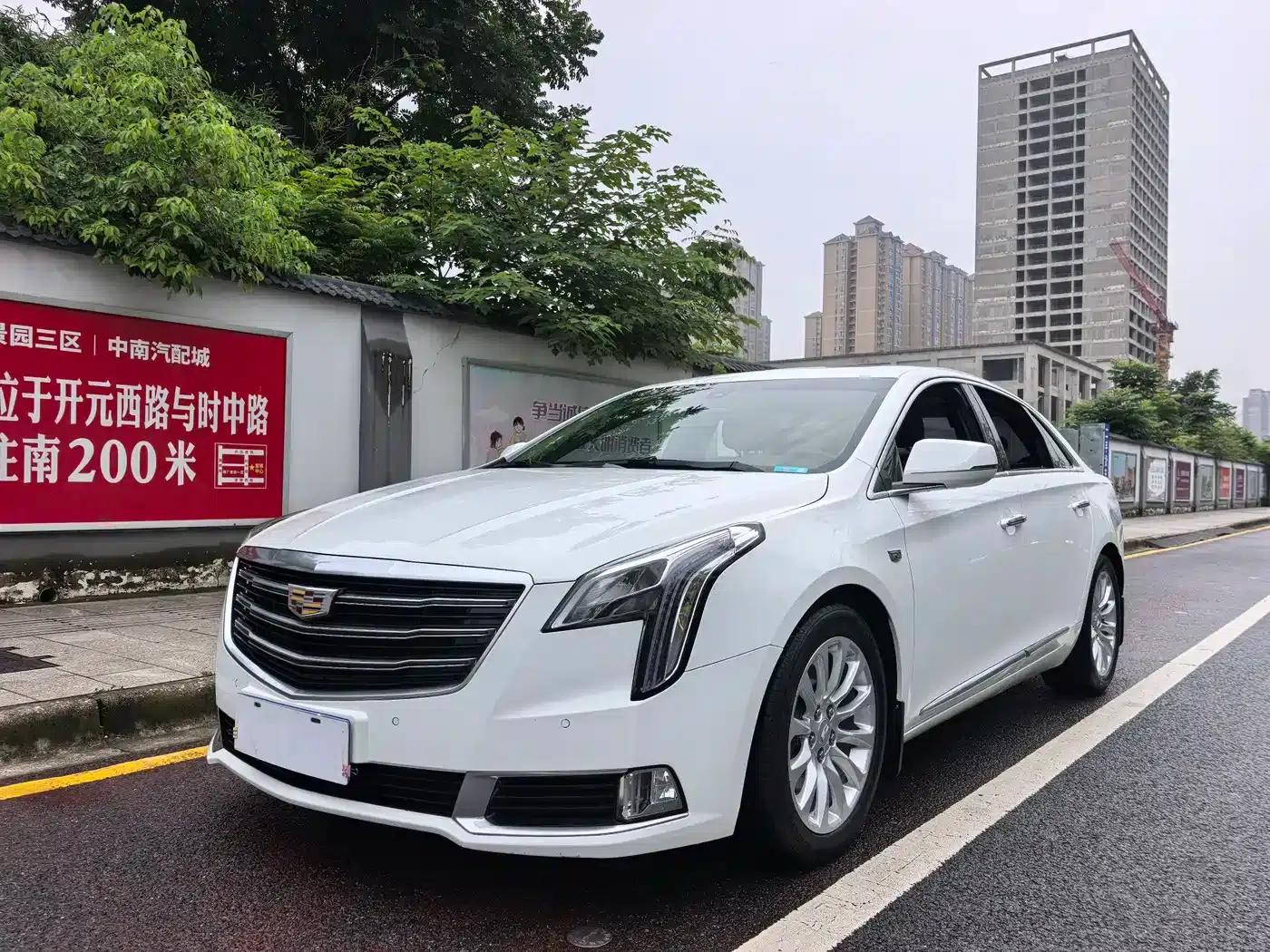 2018 Cadillac XTS 28T Elite — миниатюра 1