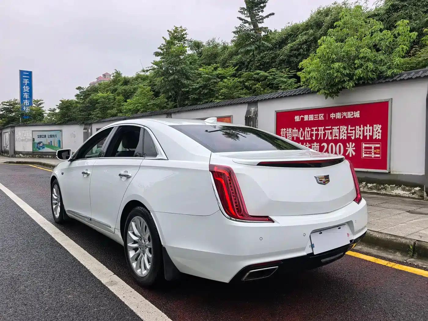 2018 Cadillac XTS 28T Elite — миниатюра 16
