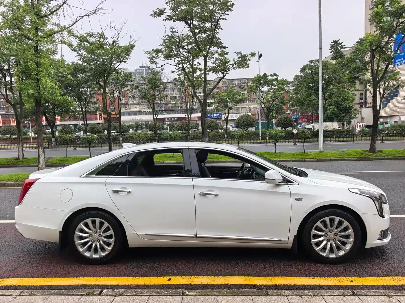 2018 Cadillac XTS 28T Elite — миниатюра 5
