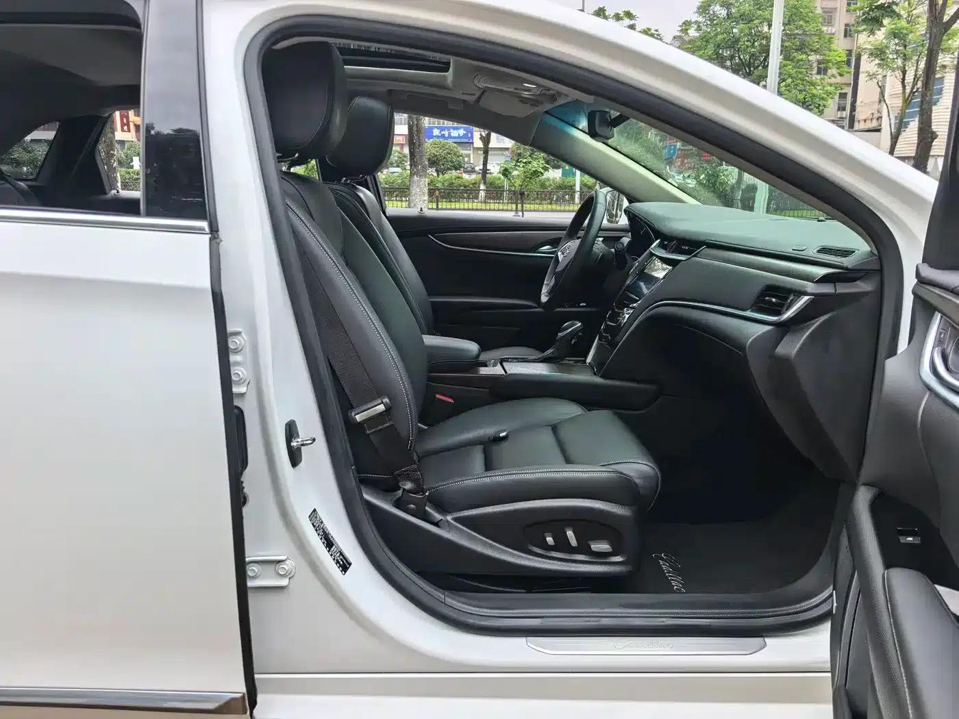 2018 Cadillac XTS 28T Elite — миниатюра 6