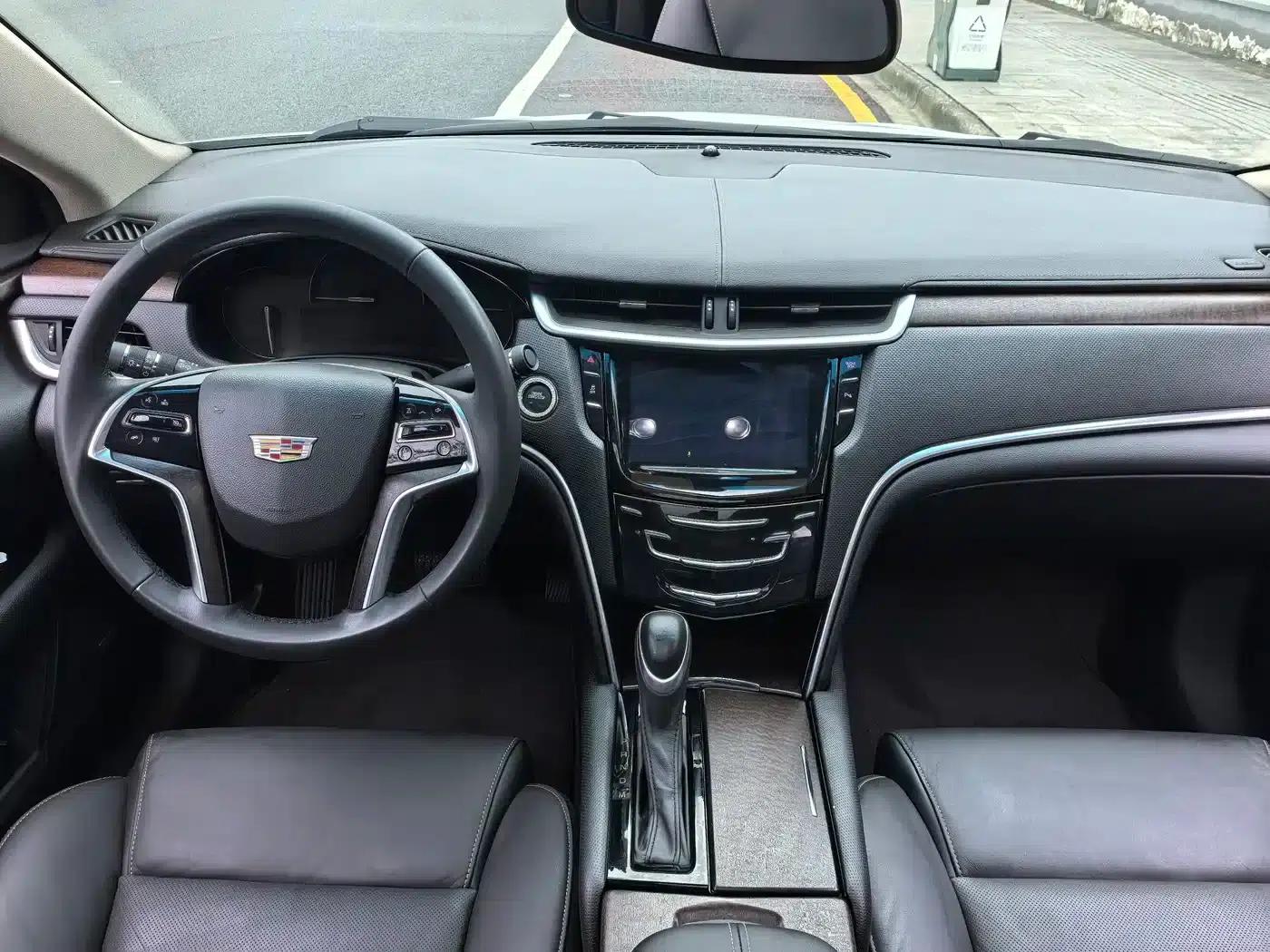 2018 Cadillac XTS 28T Elite — миниатюра 10