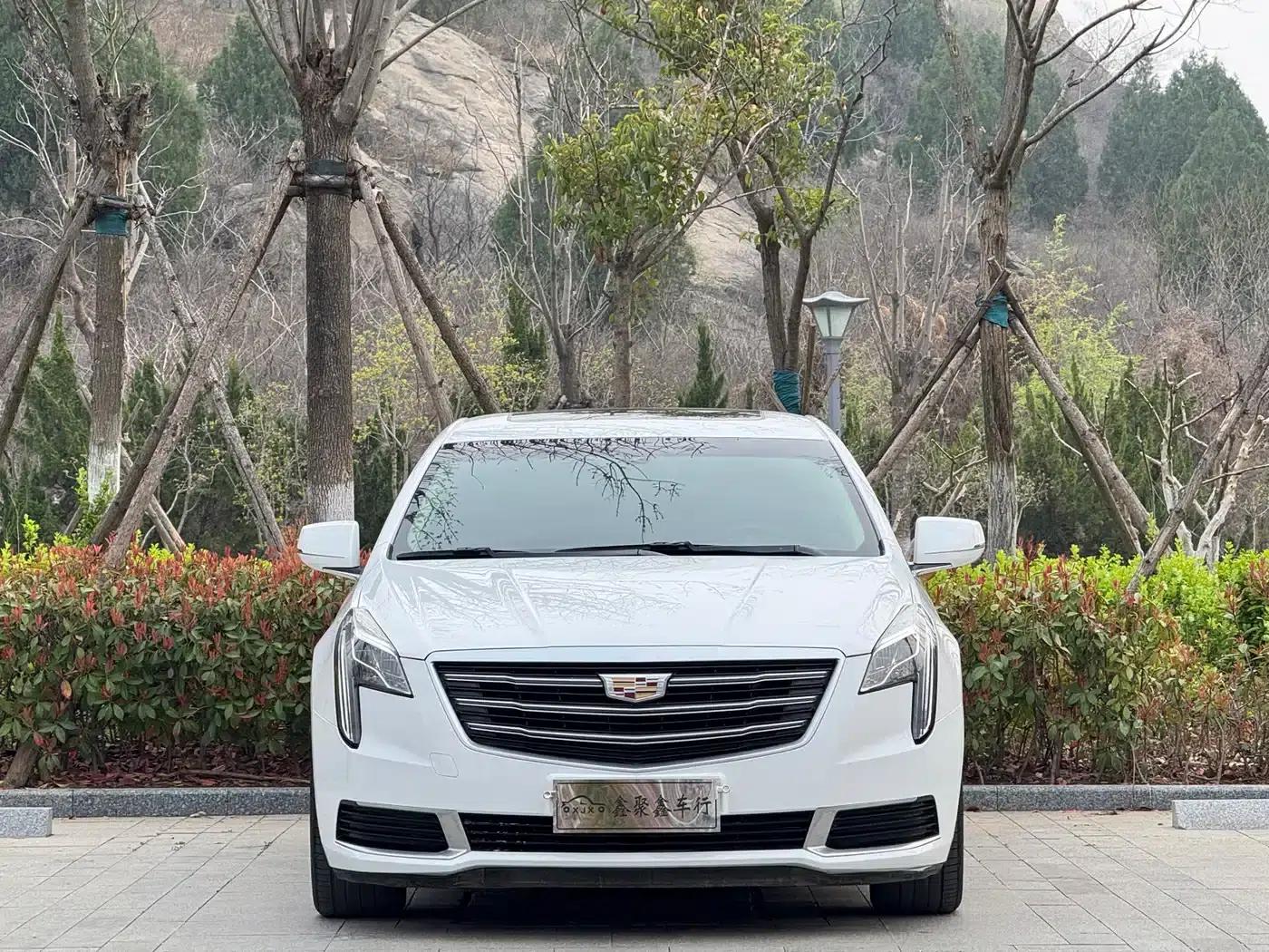 2018 Cadillac XTS 28T Technology Edition — миниатюра 2