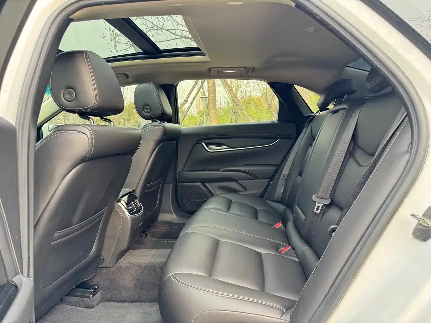 2018 Cadillac XTS 28T Technology Edition — миниатюра 6