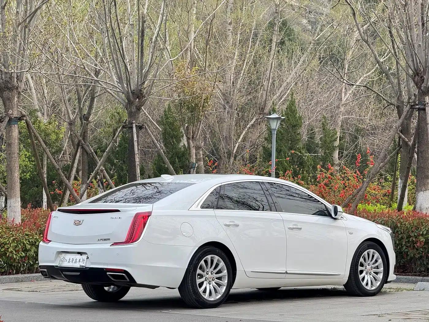2018 Cadillac XTS 28T Technology Edition — миниатюра 7