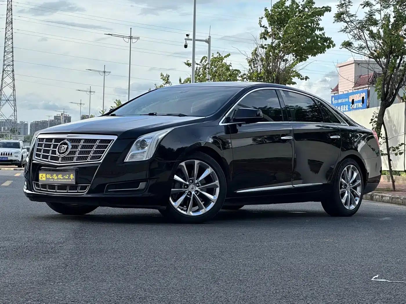 2013 Cadillac XTS 28T Comfort — миниатюра 1