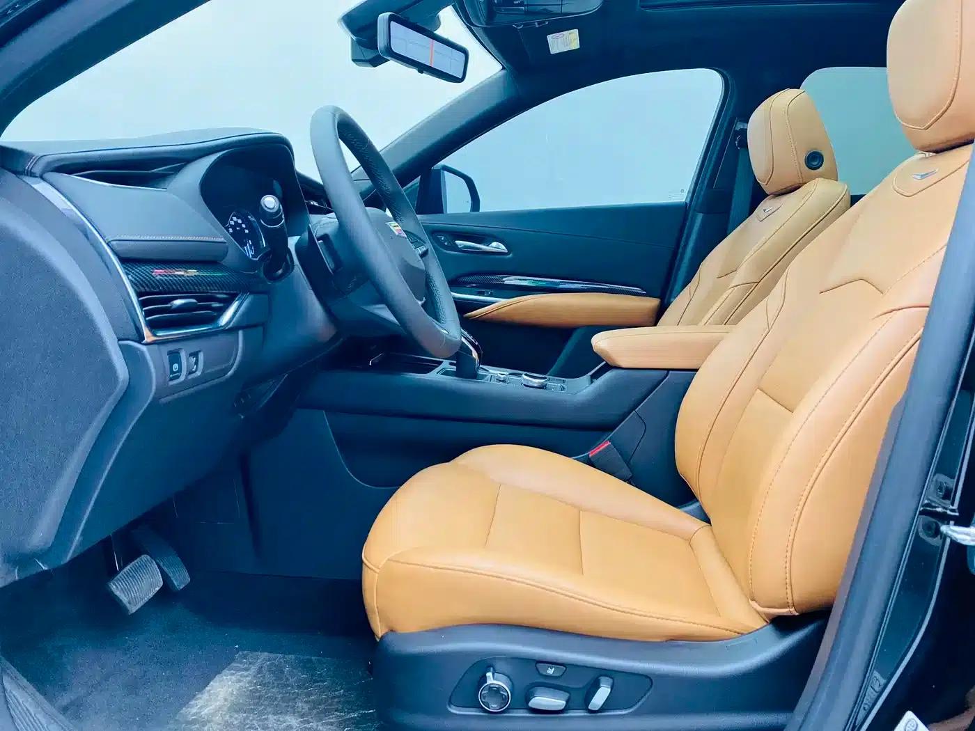 2022 Cadillac XT4 28T AWD Premium — миниатюра 13