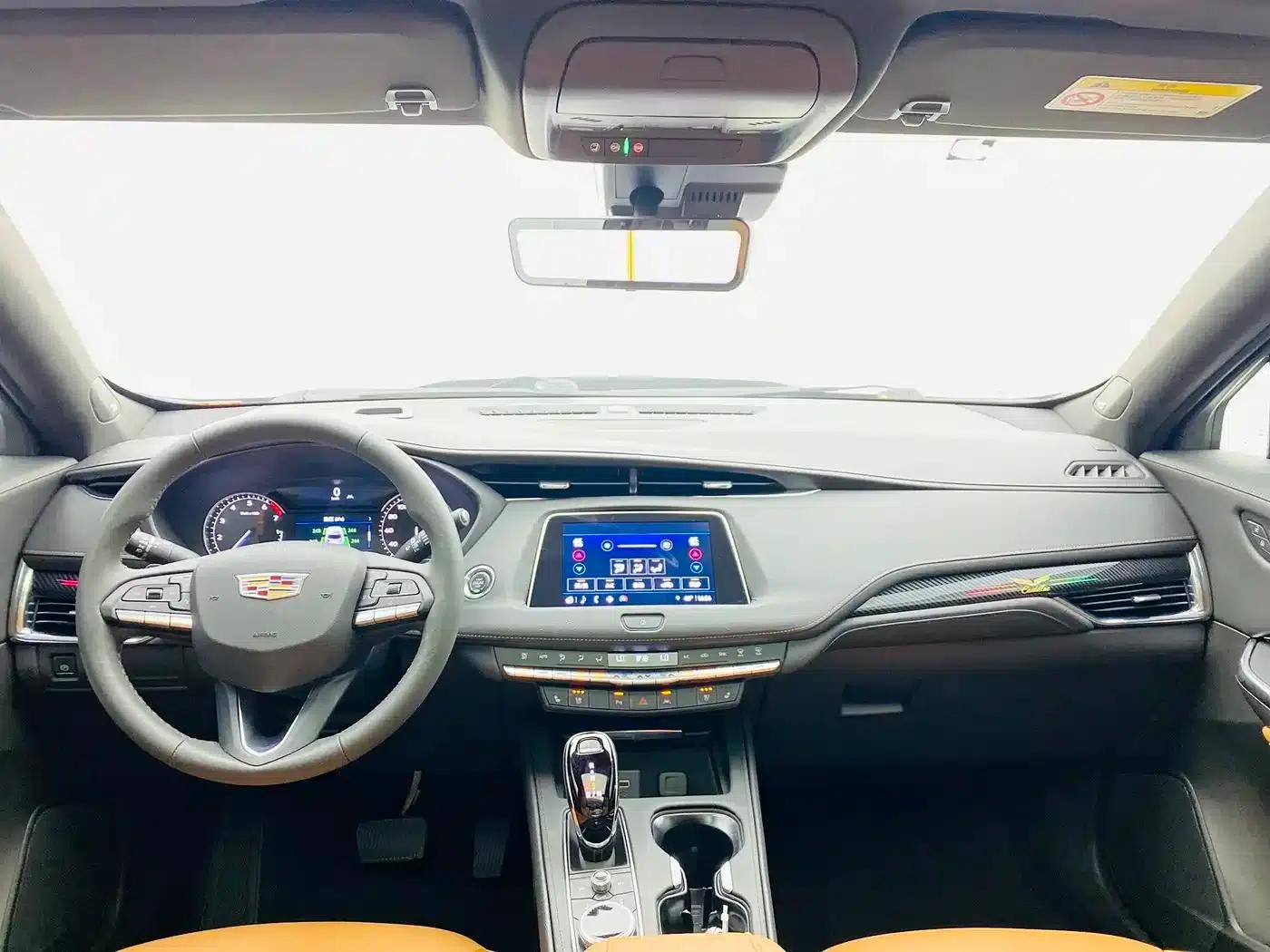 2022 Cadillac XT4 28T AWD Premium — миниатюра 7