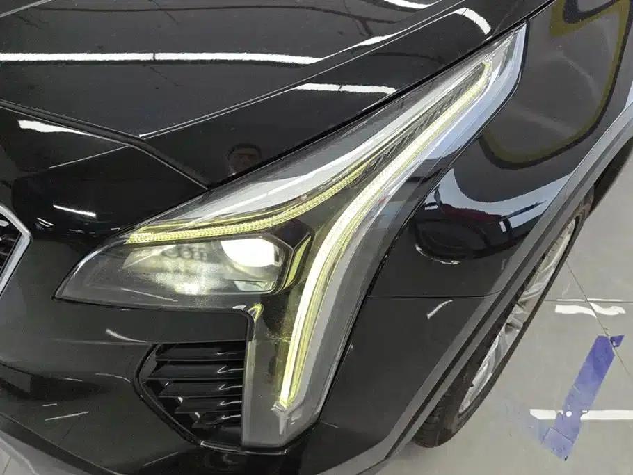 2020 Cadillac XT4 28T Two-Wheel Drive Luxury — миниатюра 5