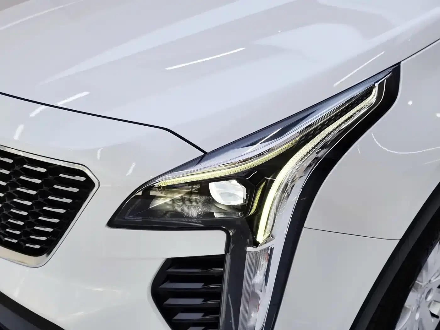 Cadillac XT4 2021 28T Two-Wheel Drive Technology Edition — миниатюра 13