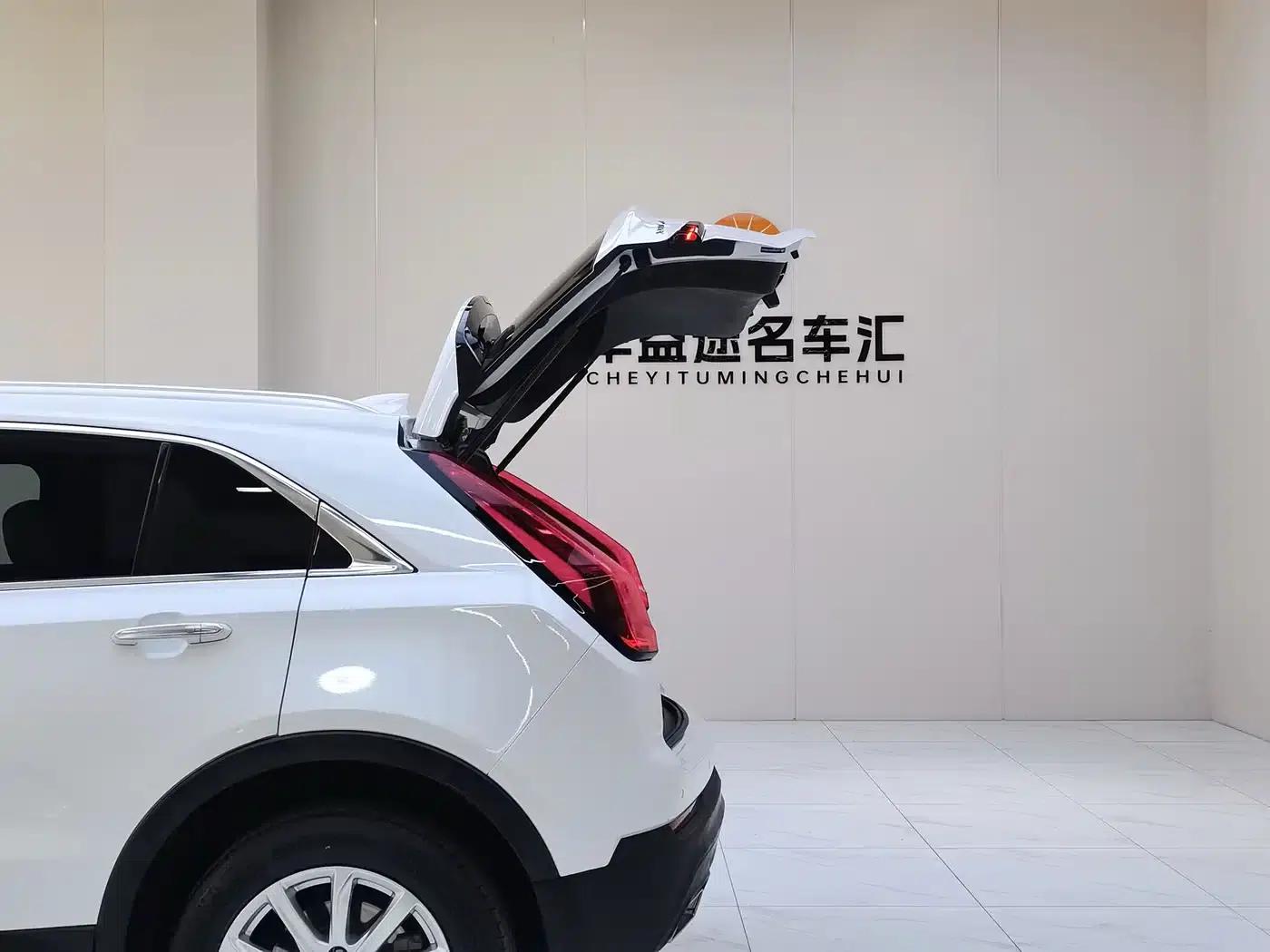Cadillac XT4 2021 28T Two-Wheel Drive Technology Edition — миниатюра 15