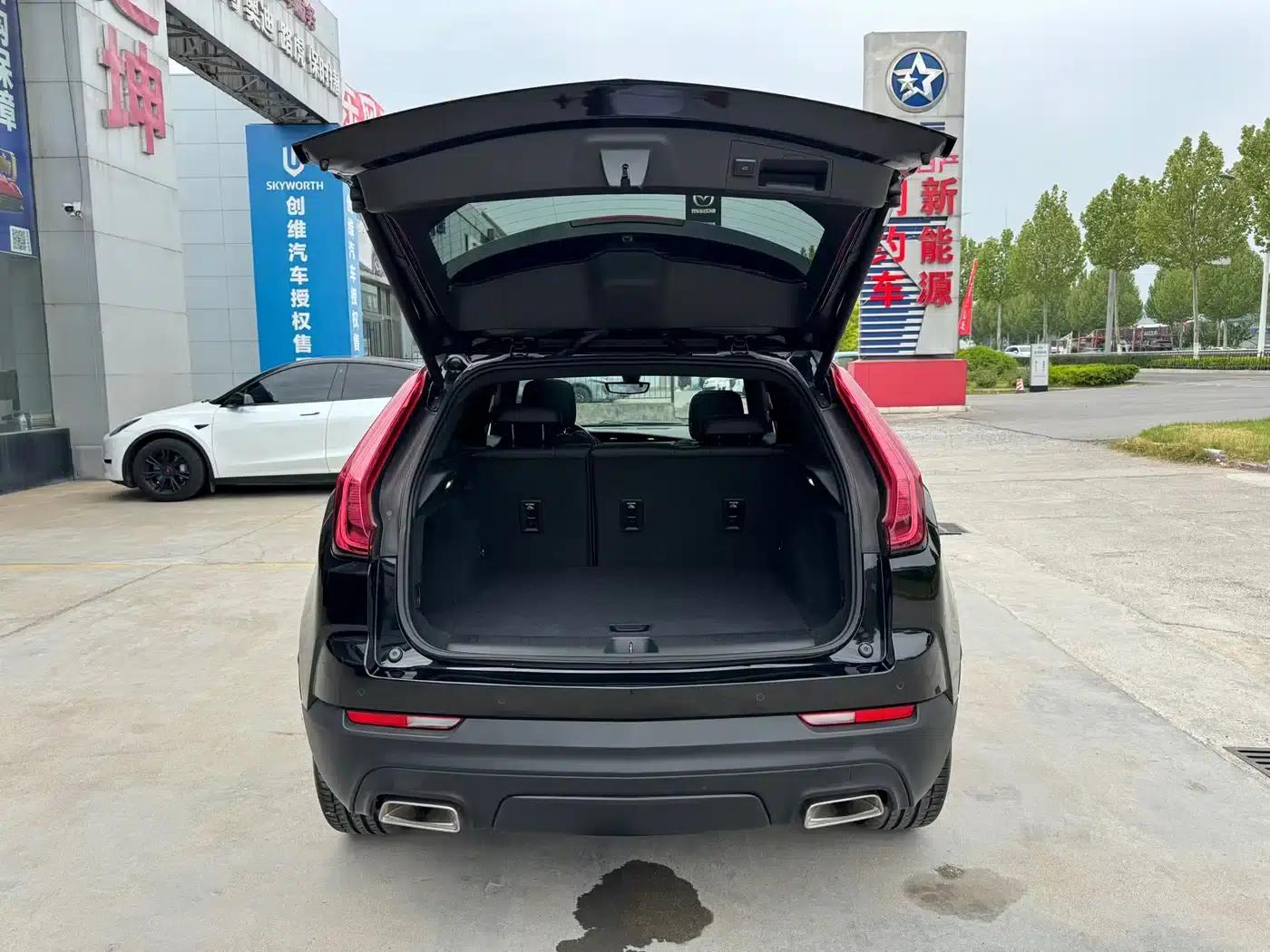 2020 Cadillac XT4 Facelift 28T Two-Wheel Drive Technical Edition — миниатюра 13
