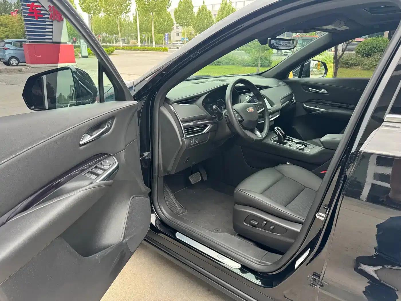 2020 Cadillac XT4 Facelift 28T Two-Wheel Drive Technical Edition — миниатюра 8